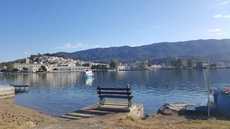 Sunray Studio In Poros Apartment Poros Town Exterior photo